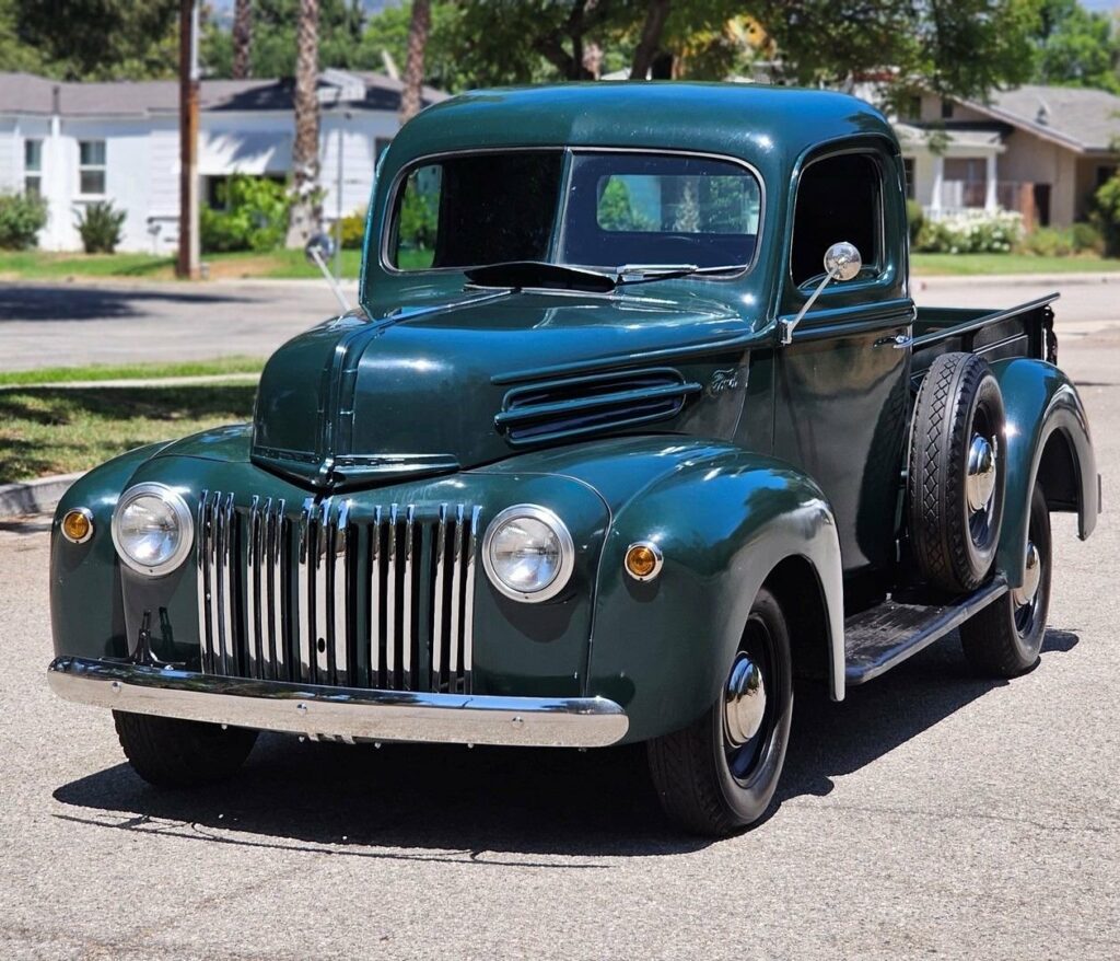 1945 Ford Pickup